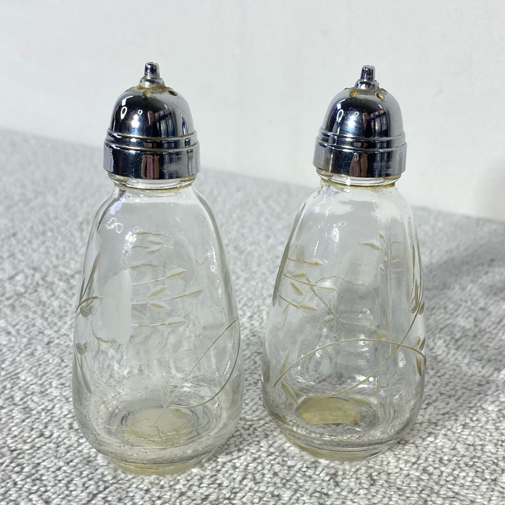Vintage Princess House Heritage Crystal Salt & Pepper Shakers W Etched Florals